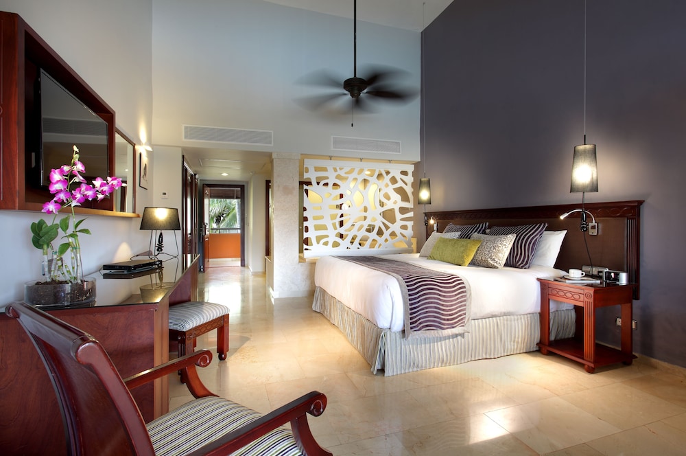 TRS Turquesa Hotel - Adults Only - All Inclusive — Hotel rooms in Bavaro, La Altagracia