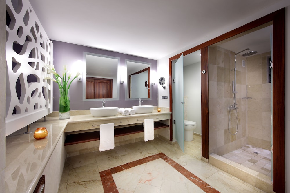 TRS Turquesa Hotel - Adults Only - All Inclusive — Hotel rooms in Bavaro, La Altagracia