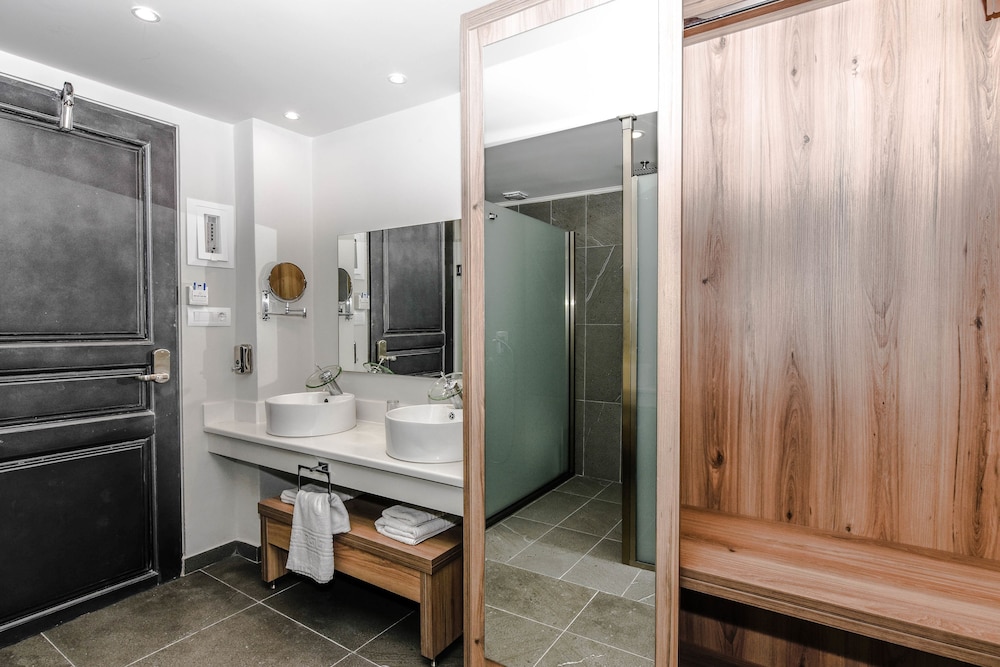 Exotica Hotel — Hotel rooms in Kalamaki (Zakynthos), Ionian Islands