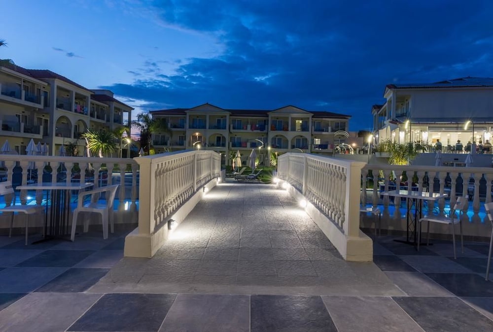 Exotica Hotel — Hotel building in Kalamaki (Zakynthos), Ionian Islands