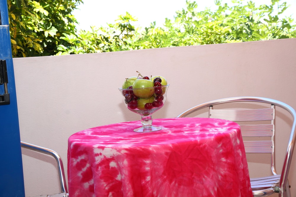 Hotel Triton — Restaurant & bars in Malia