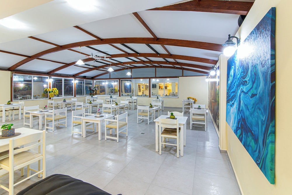 Hotel Triton — Restaurant & bars in Malia