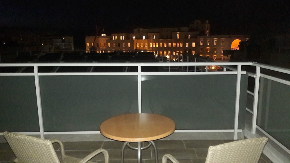 International Hotel — Hotel rooms in Rhodes Town, South Aegean
