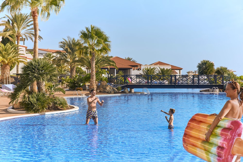 TUI MAGIC LIFE Fuerteventura — Swimming pool in Esquinzo, Canary Islands