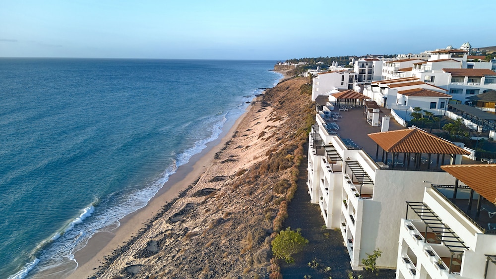 TUI MAGIC LIFE Fuerteventura — Hotel building in Esquinzo, Canary Islands