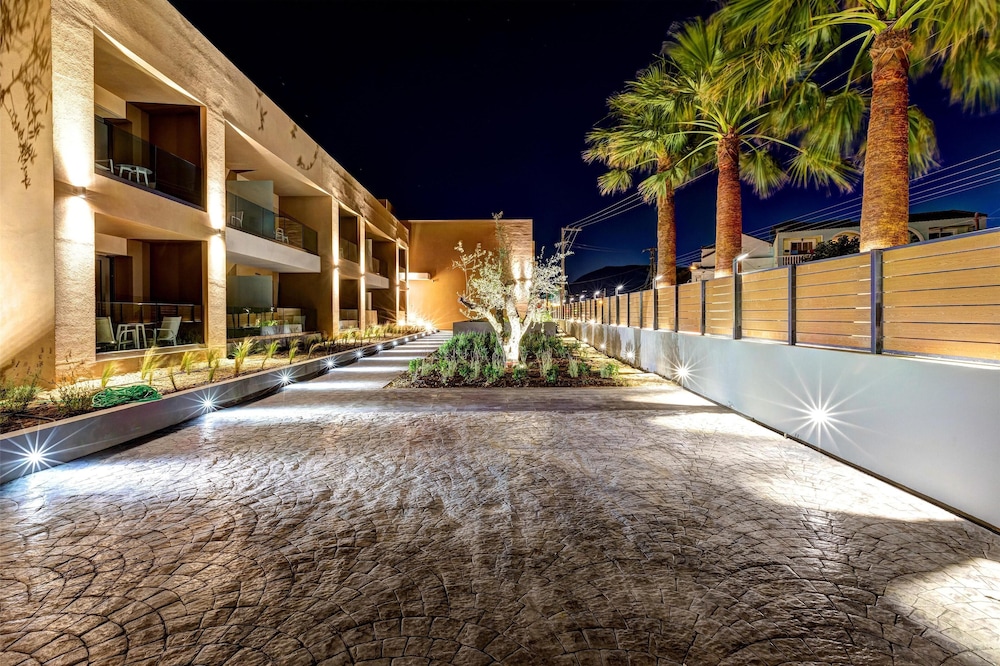 White Olive Elite Laganas - All Inclusive — Hotel building in Laganas, Ionian Islands