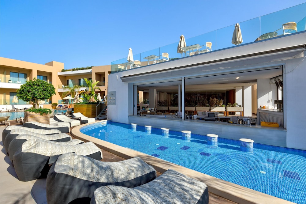White Olive Elite Laganas - All Inclusive — Swimming pool in Laganas, Ionian Islands