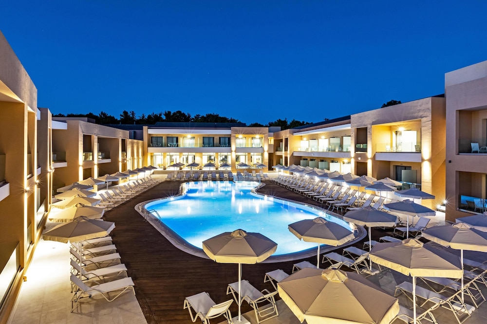 White Olive Elite Laganas - All Inclusive — Swimming pool in Laganas, Ionian Islands