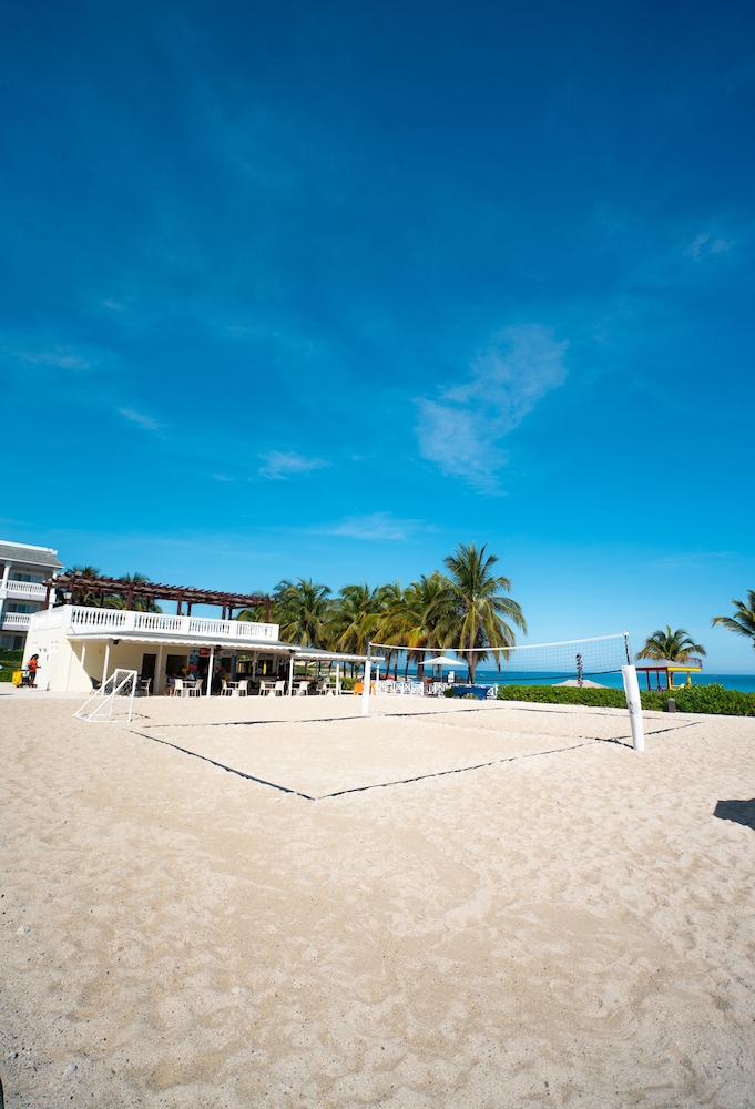 Grand Palladium Jamaica Resort & Spa All Inclusive — Sports & recreation in Lucea
