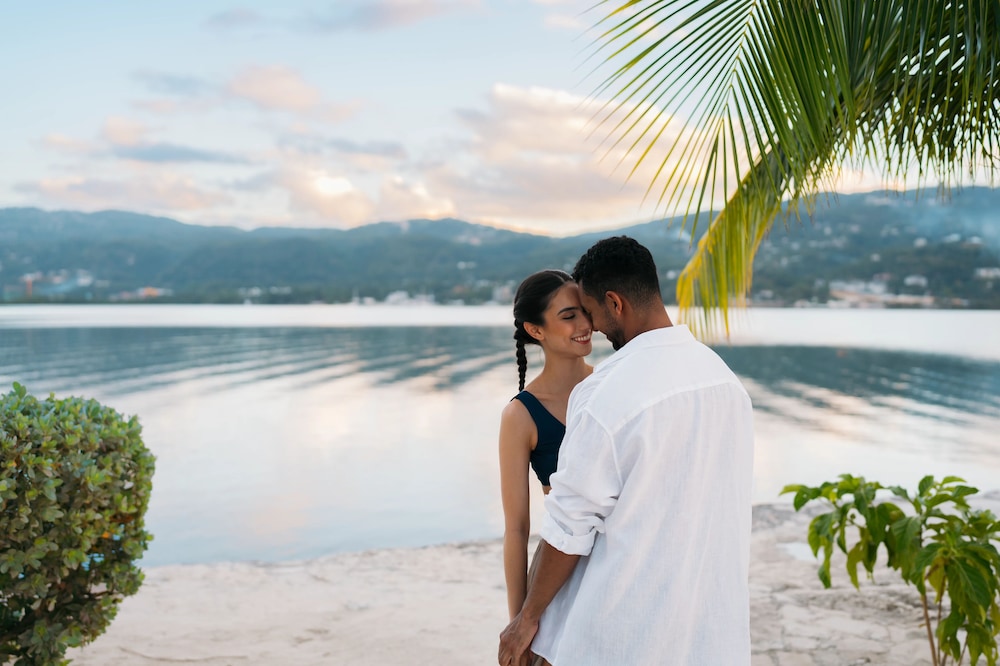 Secrets St. James Montego Bay - Luxury - Adults Only - All Inclusive — Beach in Montego Bay