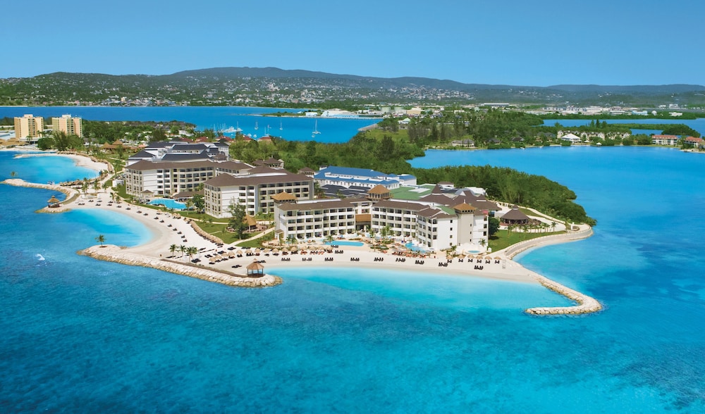 Secrets St. James Montego Bay - Luxury - Adults Only - All Inclusive — Hotel building in Montego Bay