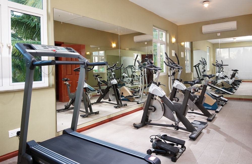 Jalsa Beach Hotel & Spa — Sports & recreation in Poste de Flacq, Flacq