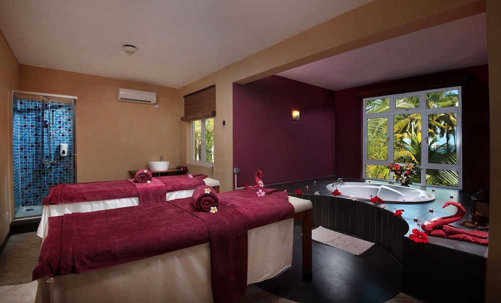 Jalsa Beach Hotel & Spa — Spa in Poste de Flacq, Flacq