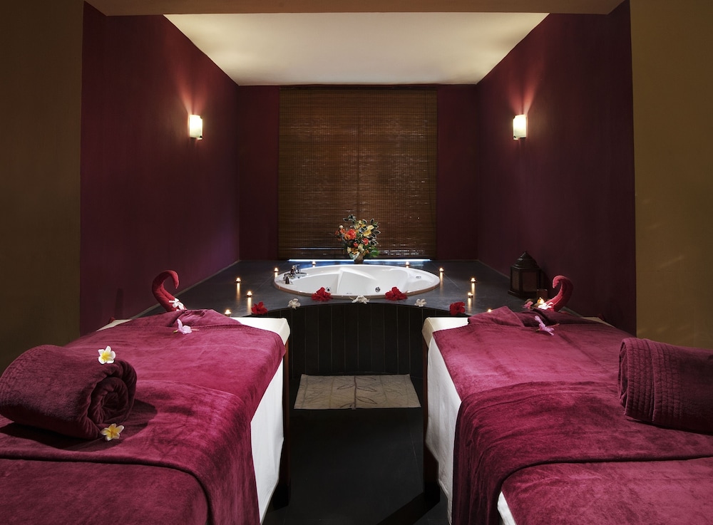 Jalsa Beach Hotel & Spa — Spa in Poste de Flacq, Flacq