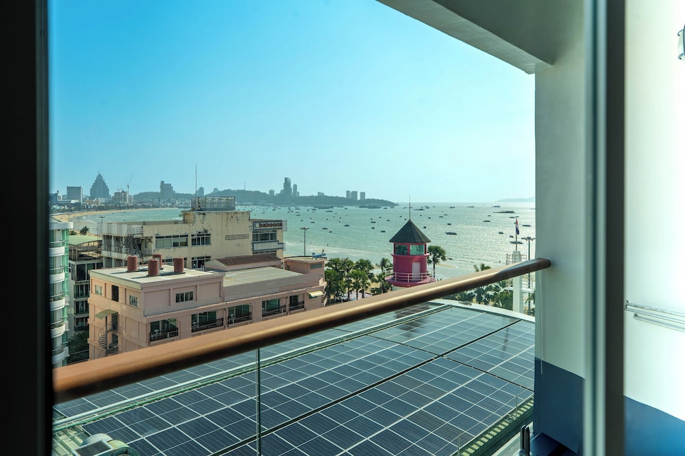 The Cruise Hotel — Attractions in the area in Pattaya, Chonburi