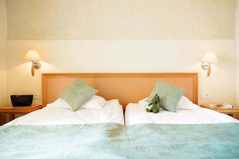 CALIMERA Delfino Beach Resort & Spa - All inclusive — Hotel rooms in Hammamet, Nabeul