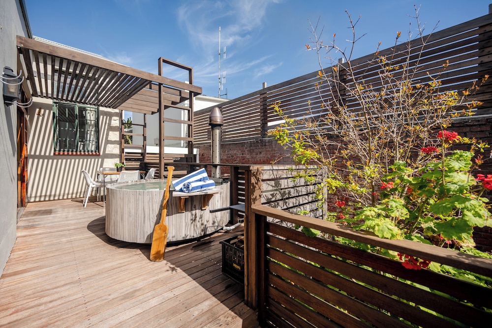 Camps Bay Village — Spa in Cape Town, Western Cape