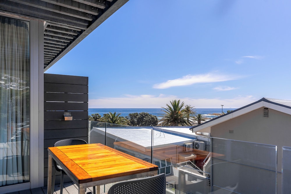 Camps Bay Village — Attractions in the area in Cape Town, Western Cape