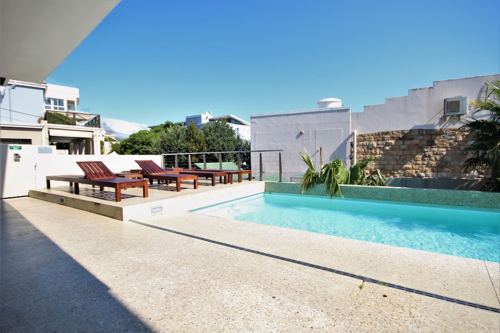 Camps Bay Village — Swimming pool in Cape Town, Western Cape