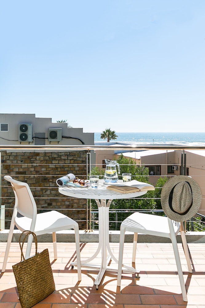 Camps Bay Village — Beach in Cape Town, Western Cape