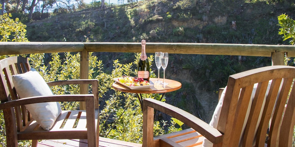 Camps Bay Retreat — Restaurant & bars in Cape Town, Western Cape