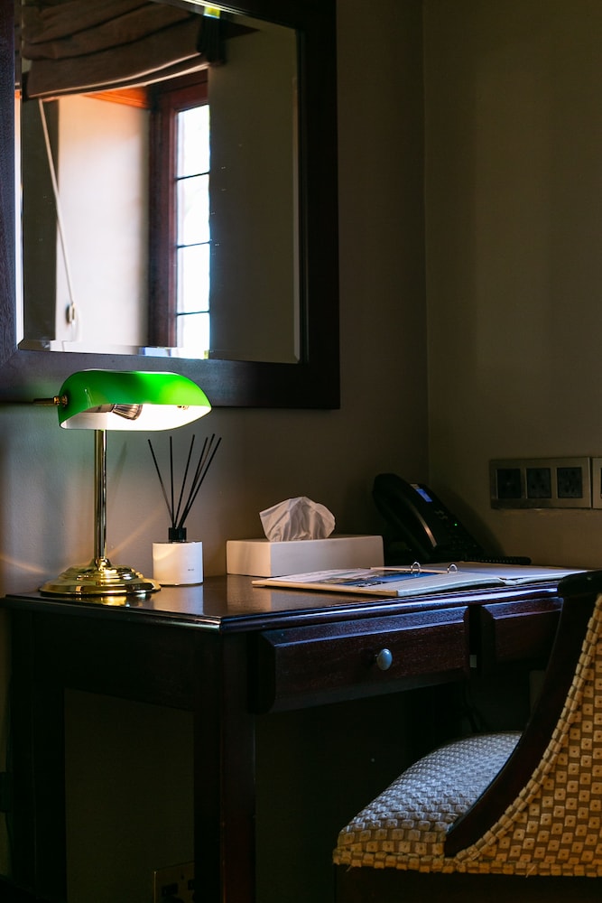 Camps Bay Retreat — Hotel rooms in Cape Town, Western Cape