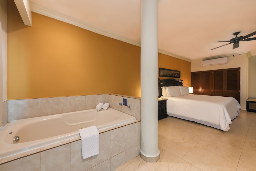 El Dorado Seaside Palms, All & More Inclusive - Adults Only - All inclusive — Hotel rooms in Xetna, Quintana Roo