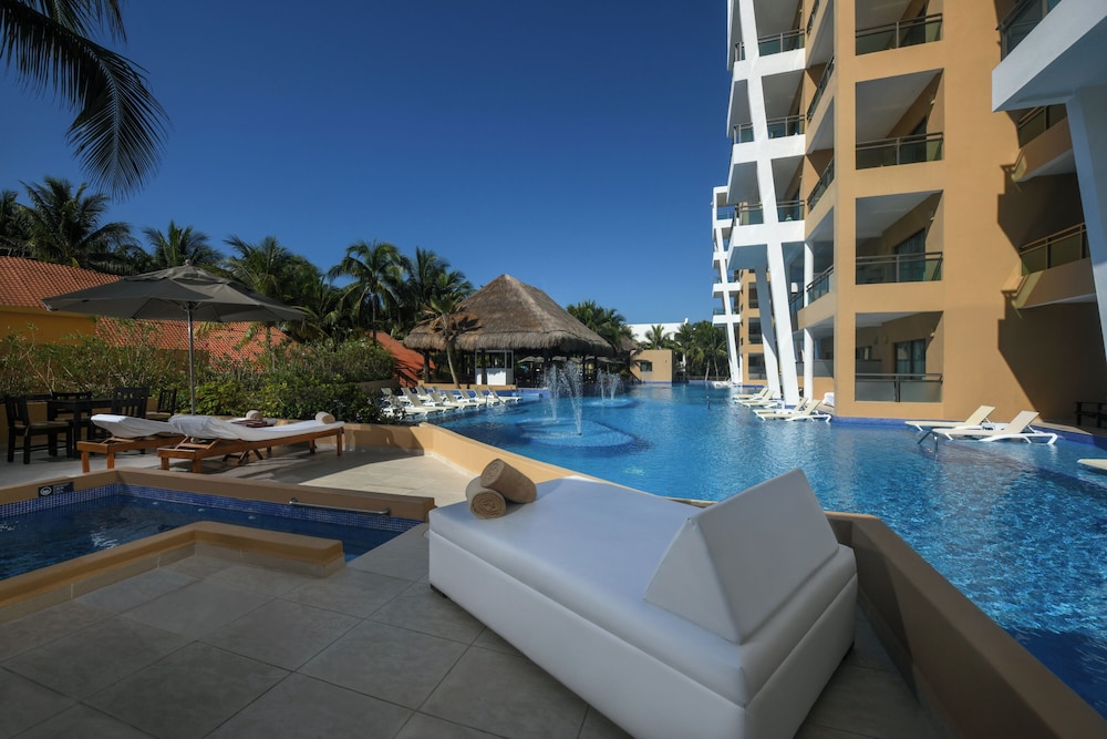 El Dorado Seaside Palms, All & More Inclusive - Adults Only - All inclusive — Swimming pool in Xetna, Quintana Roo