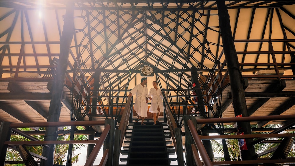 El Dorado Seaside Palms, All & More Inclusive - Adults Only - All inclusive — Hotel building in Xetna, Quintana Roo
