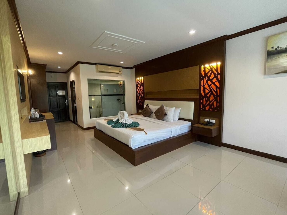 Chivatara Resort & Spa Bang Tao Beach — Hotel rooms in Bang Tao Beach, Phuket Province
