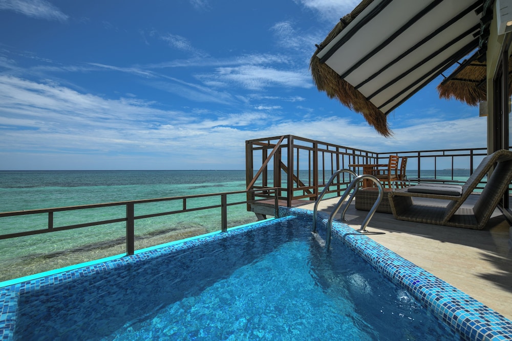 Palafitos Overwater Bungalows, All & More Inclusive - Adults Only - All inclusive — Main photo in Playa del Carmen, Quintana Roo