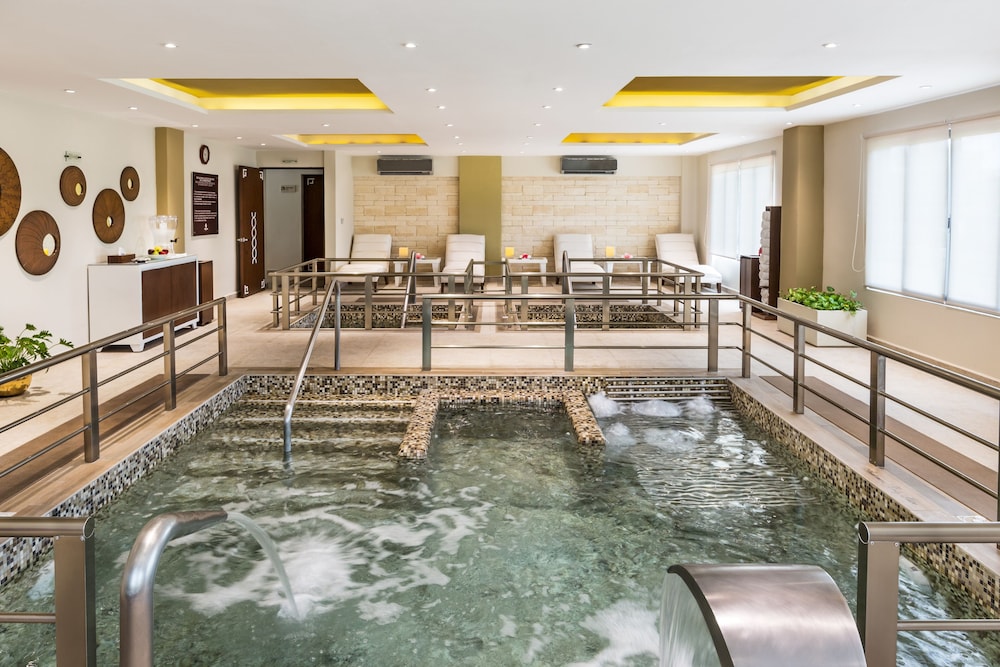 Palafitos Overwater Bungalows, All & More Inclusive - Adults Only - All inclusive — Spa in Playa del Carmen, Quintana Roo