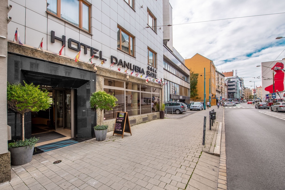 Hotel Danubia Gate - zdjęcie 2