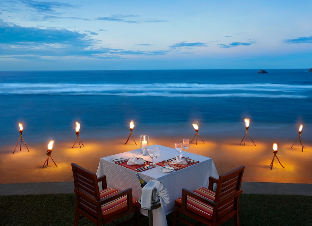 Hikka Tranz by Cinnamon — Restaurant & bars in Hikkaduwa, Southern Province