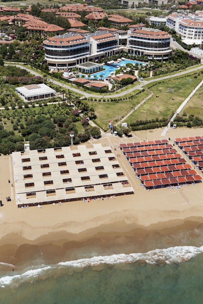 Alba Royal Hotel - Ultra All Inclusive - Adults Only 16+ — Beach in Side