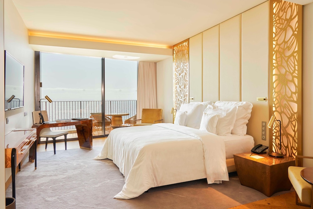 Savoy Palace - The Leading Hotels of the World - Savoy Signature — Hotel rooms in Funchal, Madeira