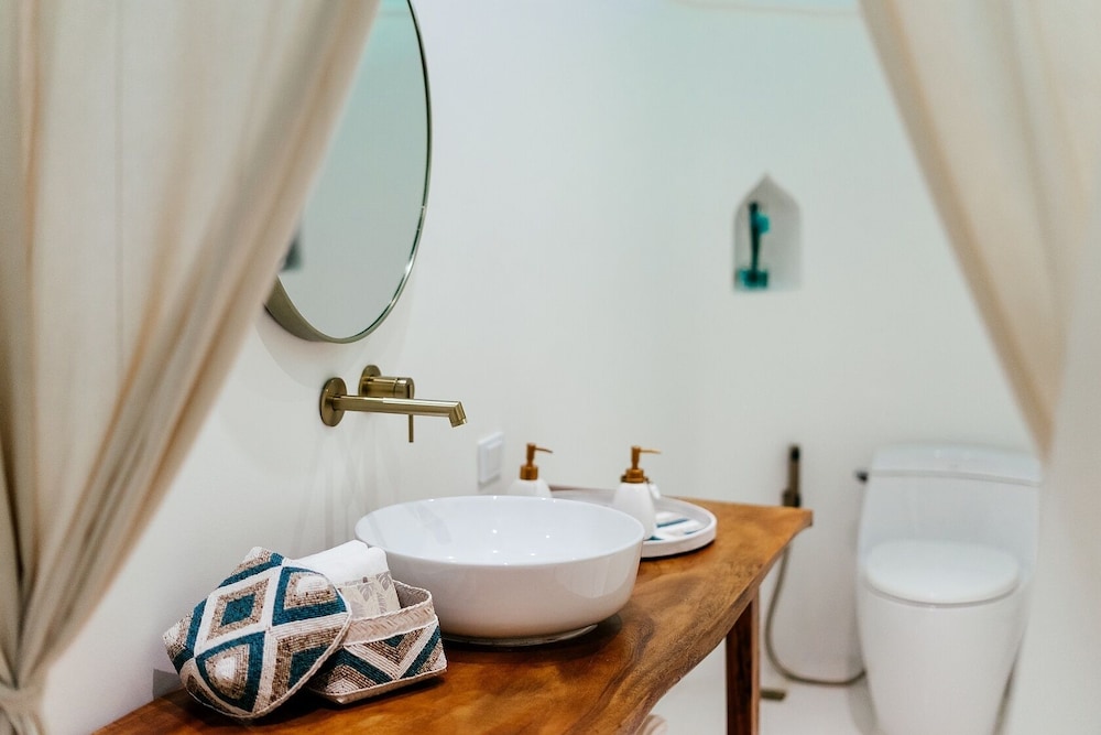 Zazen Boutique Resort & Spa — Hotel rooms in Mae Nam, Surat Thani