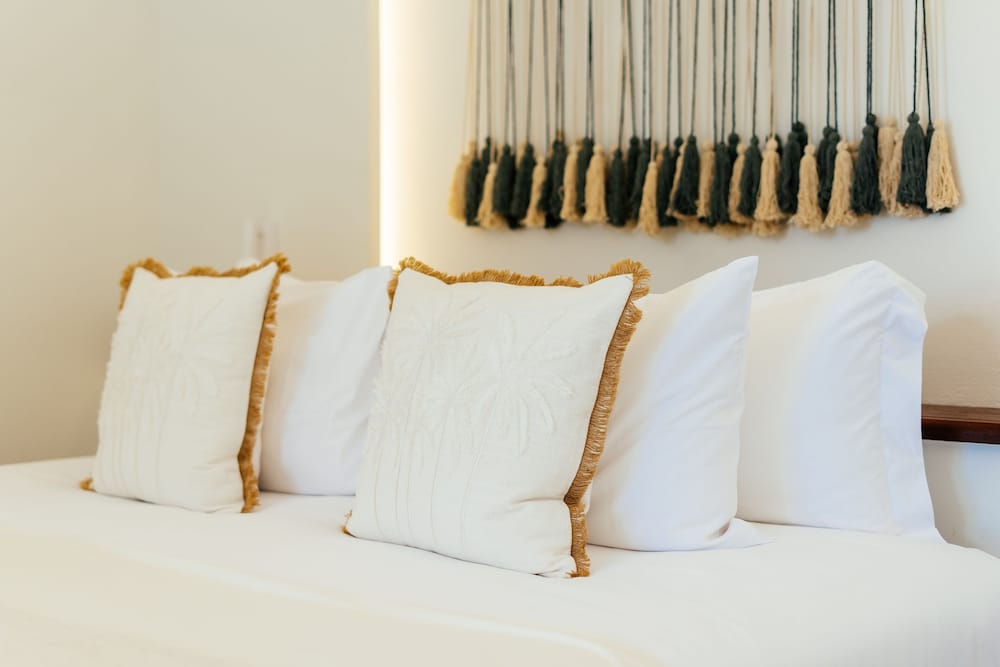 Zazen Boutique Resort & Spa — Hotel rooms in Mae Nam, Surat Thani