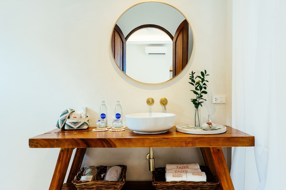 Zazen Boutique Resort & Spa — Hotel rooms in Mae Nam, Surat Thani