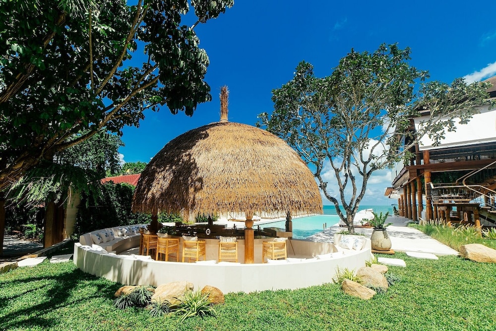 Zazen Boutique Resort & Spa — Restaurant & bars in Mae Nam, Surat Thani