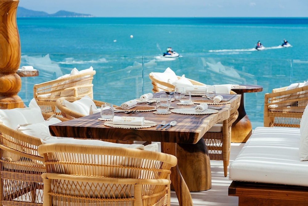 Zazen Boutique Resort & Spa — Restaurant & bars in Mae Nam, Surat Thani
