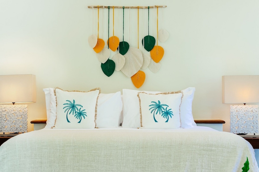 Zazen Boutique Resort & Spa — Hotel rooms in Mae Nam, Surat Thani