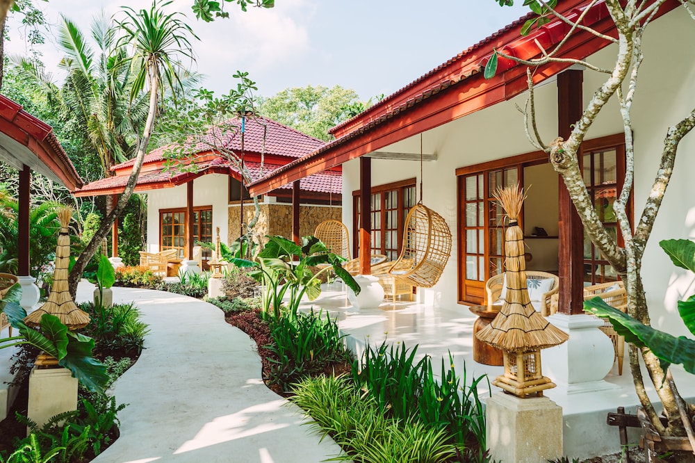 Zazen Boutique Resort & Spa — Hotel building in Mae Nam, Surat Thani