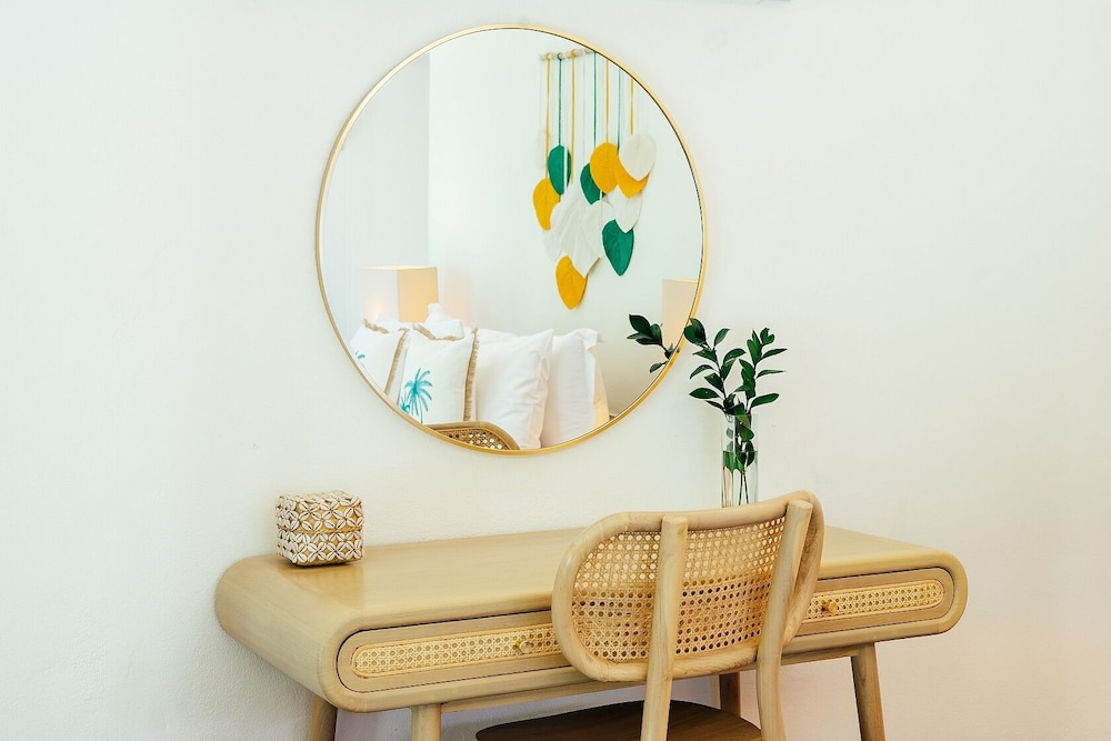 Zazen Boutique Resort & Spa — Hotel rooms in Mae Nam, Surat Thani