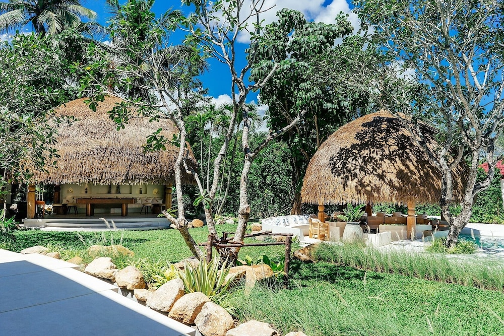 Zazen Boutique Resort & Spa — Restaurant & bars in Mae Nam, Surat Thani