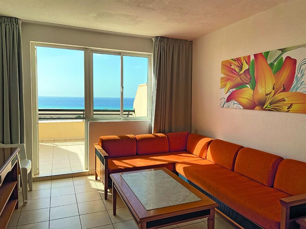 Palm Garden Apartments — Rooms in Esquinzo, Canary Islands