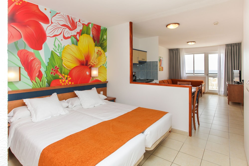 Palm Garden Apartments — Rooms in Esquinzo, Canary Islands