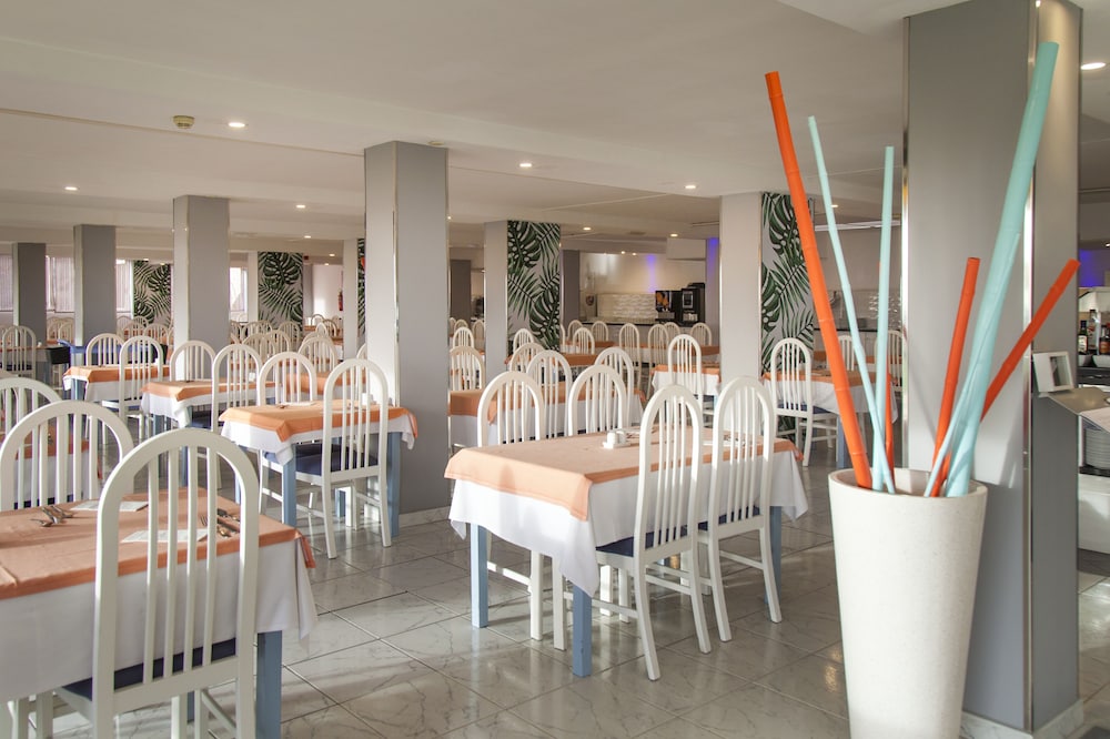 Palm Garden Apartments — Restaurant in Esquinzo, Canary Islands