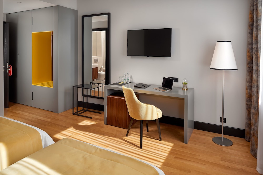 Sia Split Hotel — Hotel rooms in Split, Split-Dalmatia