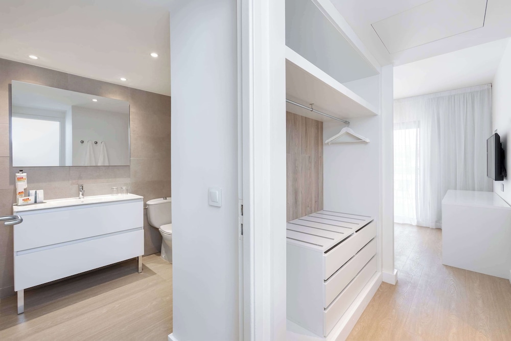 Sol Fuerteventura Jandia - All Suites — Hotel rooms in Esquinzo, Canary Islands